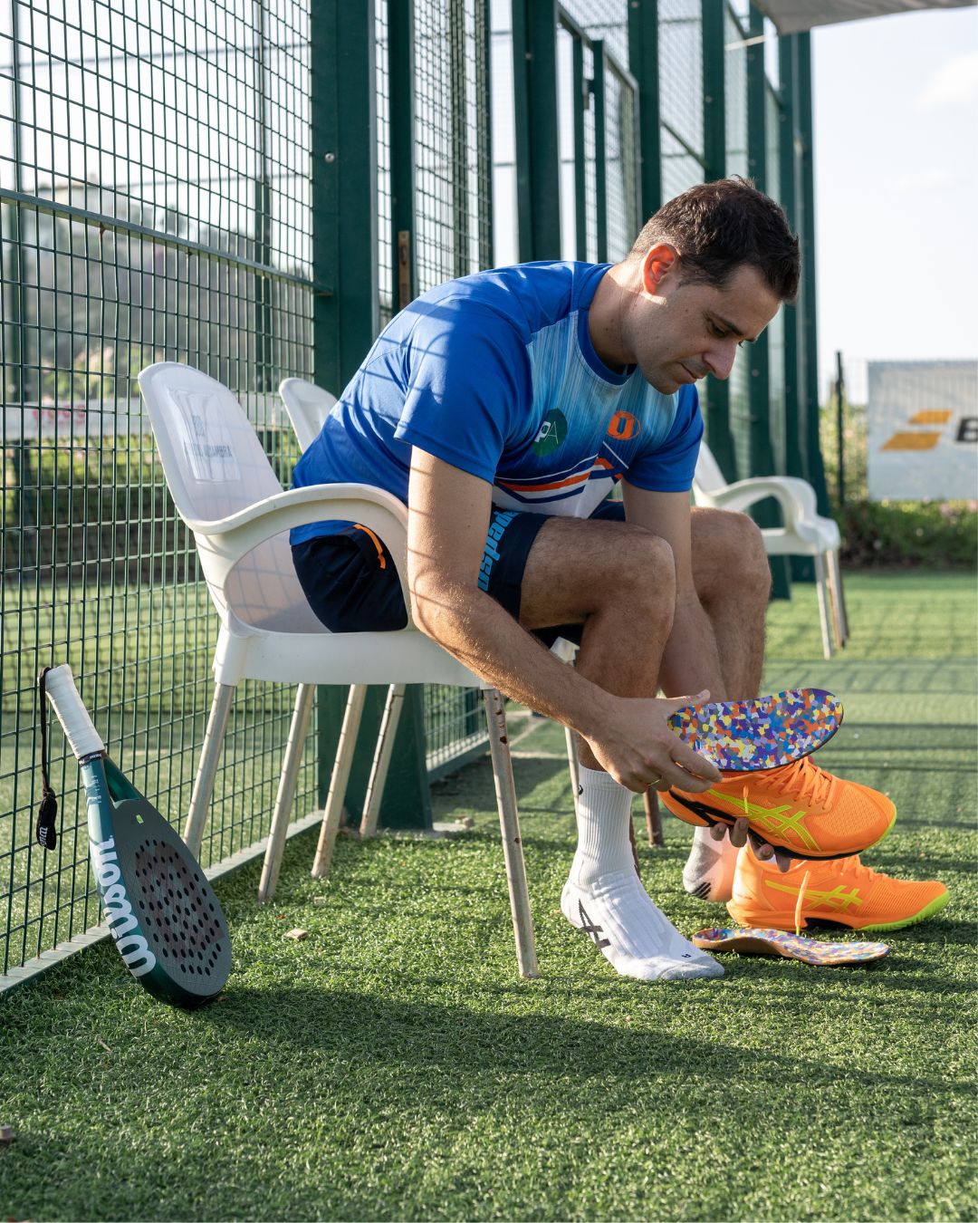 Las plantillas Deporwell, además de todo esto, también nos van a ayudar a distribuir las presiones plantares de manera uniforme, mejorando, de este modo, el confort durante el juego intensivo.