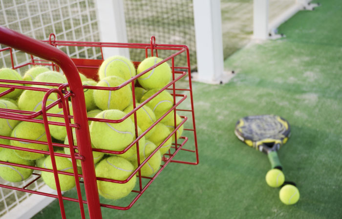 Clases de padel a domicilio en Marbella, Fuengirola, ... 