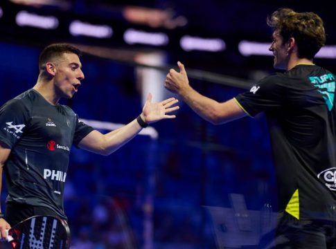 El último baile de los Superpibes y de Paquito Navarro - Juan Lebrón arranca con victoria en el Málaga P1