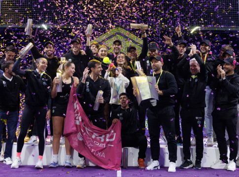 KRÜ Padel se lleva una Hexagon Cup para el recuerdo